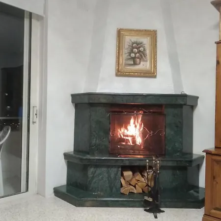 Hill Top Luxury Living @ Valley Crest Malta Holiday home